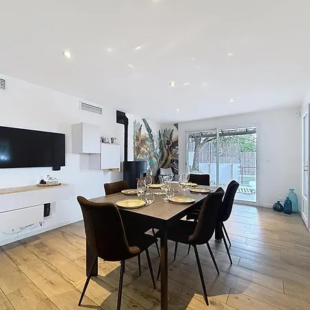 Horizsky-6pers- 3 Bedrooms -piscine-wifi - Capitalchic Service Saint-raphael Сен-Рафаель